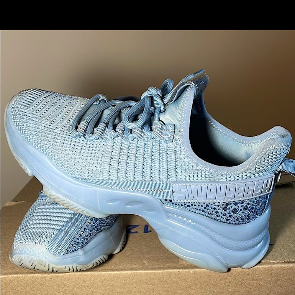 Steve Madden Maxima Sneaker Baby Blue Multi Lace Up Boyfriend Rhinestone